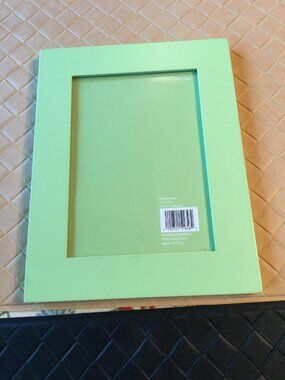 Wood Picture Frame for 7"X 5" Photo Lime Green